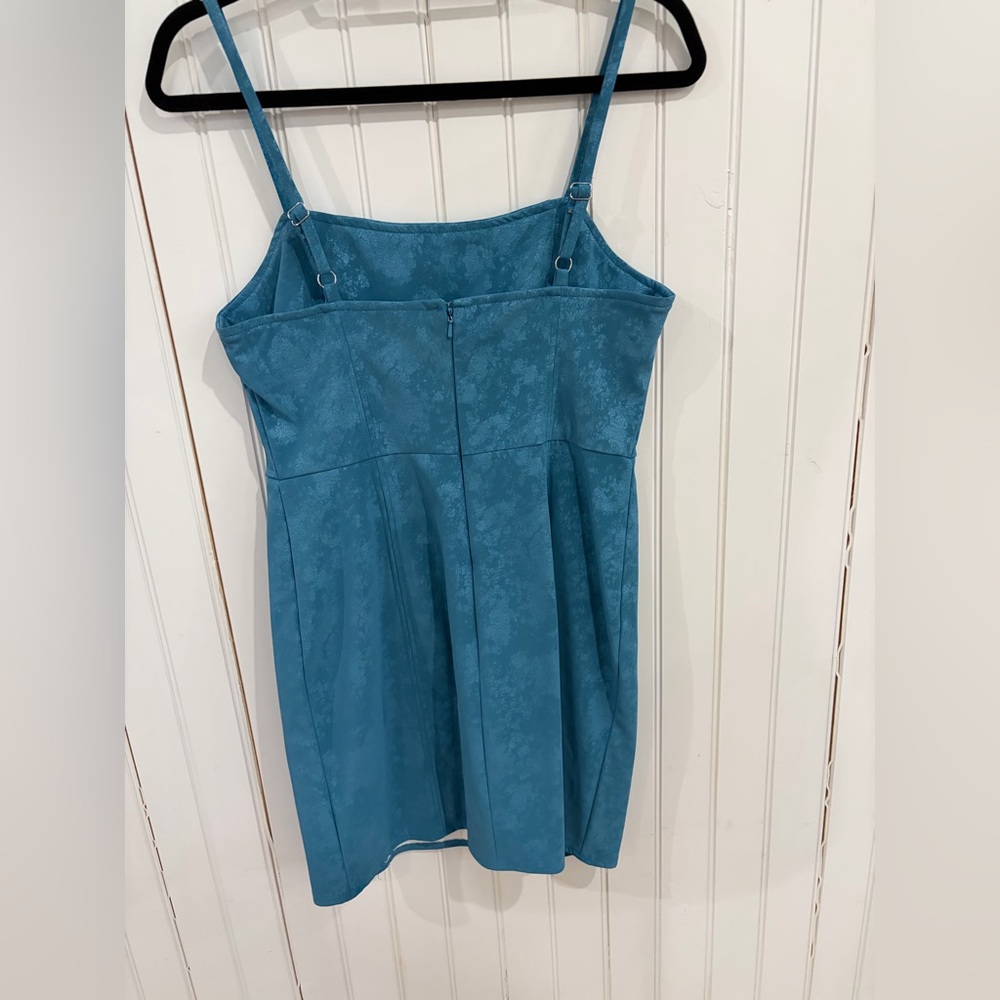 NWOT Topshop Faux Leather Mini Bodycon Dress (8) - Picture 3 of 9